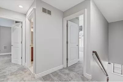 758 W Woodside Avenue, Madison Heights, MI 48071 - Photo 14