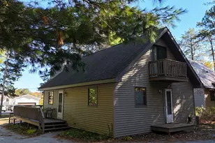 1733 N Lakeview Dr, Mears, MI 49436 - Photo 8