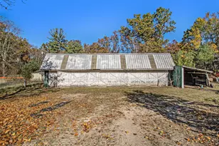 5600 Crystal Lake Rd, Holton, MI 49425 - Photo 32