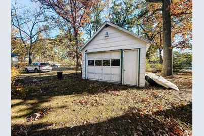 2044 Wood Street, Muskegon Heights, MI 49444 - Photo 4