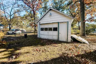 2044 Wood St, Muskegon Heights, MI 49444 - Photo 4