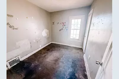 2044 Wood Street, Muskegon Heights, MI 49444 - Photo 10