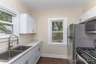 615 Griggs St SE, Grand Rapids, MI 49507 - Photo 10