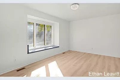 6260 Heathmoor Court SE, Grand Rapids, MI 49546 - Photo 32