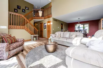 1381 Country Knoll Place, Saint Joseph, MI 49085 - Photo 8