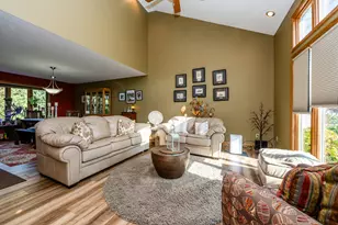 1381 Country Knoll Pl, Saint Joseph, MI 49085 - Photo 2