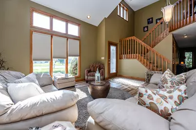 1381 Country Knoll Place, Saint Joseph, MI 49085 - Photo 4