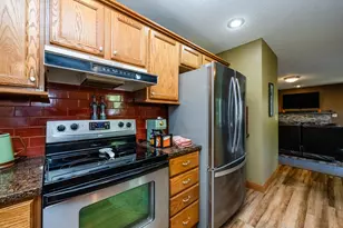 1381 Country Knoll Pl, Saint Joseph, MI 49085 - Photo 16