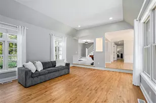 2900 Redbud Trail, Kalamazoo, MI 49009 - Photo 12