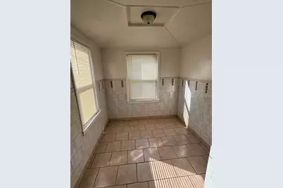 11545 Kenmoor Street, Detroit, MI 48205 - Photo 6