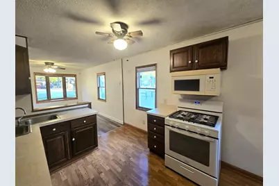 998 E Forest Avenue, Ypsilanti, MI 48198 - Photo 22