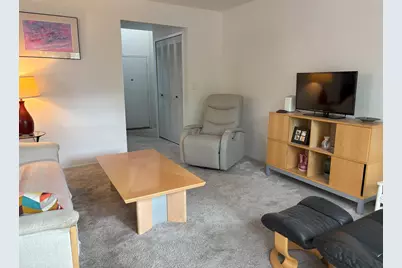 2114 Hyde Park Drive, Detroit, MI 48207 - Photo 2