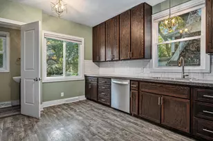 1030 Benjamin Ave SE, Grand Rapids, MI 49506 - Photo 10