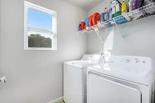 7859 Sierra Dr, Belding, MI 48809 - Photo 8