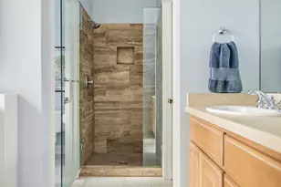 1395 Summerwood Dr, South Haven, MI 49090 - Photo 28