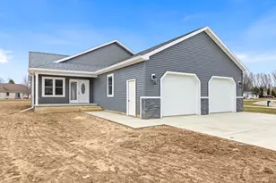 217 W Birch St, Litchfield, MI 49252 - Photo 2