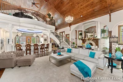 600 Washington Avenue, Grand Haven, MI 49417 - Photo 18