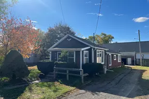 534 Barrett Ave Ave, Jackson, MI 49202 - Photo 2