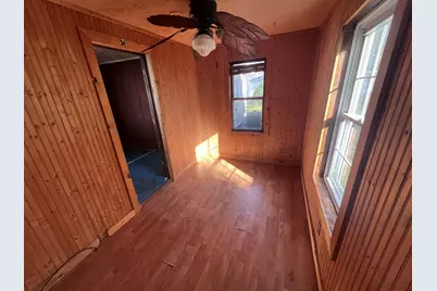 534 Barrett Ave Avenue, Jackson, MI 49202 - Photo 4