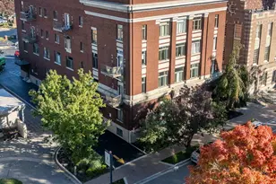 17 W 10th St, Holland, MI 49423 - Photo 34