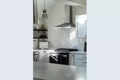 4391 Fruit Ridge Avenue NW, Grand Rapids, MI 49544 - Photo 16