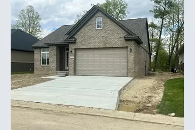 31610 Beaver Circle, New Boston, MI 48164 - Photo 1