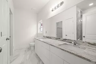 31610 Beaver Cir, New Boston, MI 48164 - Photo 10