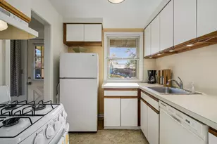 2308 Pittsfield Blvd, Ann Arbor, MI 48104 - Photo 12