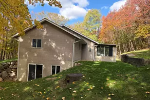 9114 N Riverview Dr, Kalamazoo, MI 49004 - Photo 4