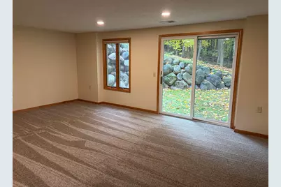 9114 N Riverview Drive, Kalamazoo, MI 49004 - Photo 24