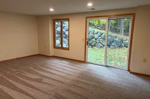 9114 N Riverview Dr, Kalamazoo, MI 49004 - Photo 24