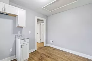 1838 Markese Ave, Lincoln Park, MI 48146 - Photo 4