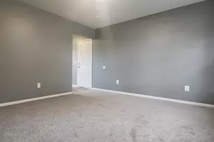 429 S Harris Rd, Ypsilanti, MI 48198 - Photo 2