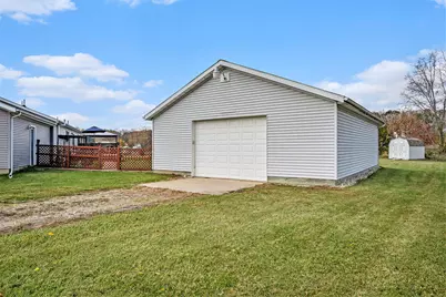 94 Easton Drive, Ionia, MI 48846 - Photo 22