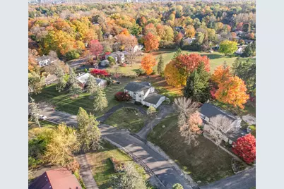 28043 New Bedford Drive, Farmington Hills, MI 48334 - Photo 4