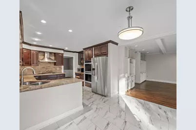 28043 New Bedford Drive, Farmington Hills, MI 48334 - Photo 20