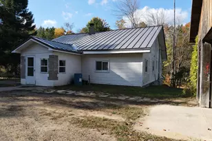 401 S Bass Lake Ave, Harrison, MI 48625 - Photo 10