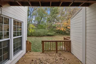 39574 Village Run Dr, Northville, MI 48168 - Photo 44