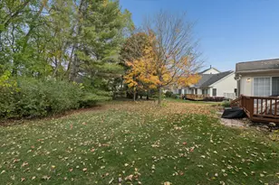 39574 Village Run Dr, Northville, MI 48168 - Photo 48