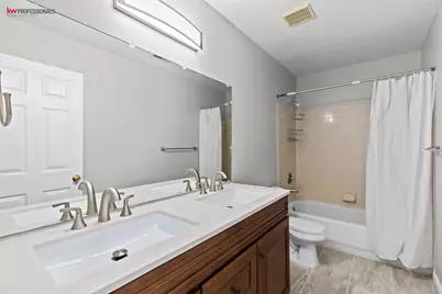 23348 Redman Court, Trenton, MI 48183 - Photo 10