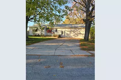 45 Daniel Street SE, Grand Rapids, MI 49548 - Photo 1