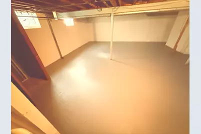 16475 E 8 Mile Road, Eastpointe, MI 48021 - Photo 12