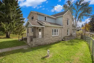 13185 Banfield Rd, Battle Creek, MI 49017 - Photo 2