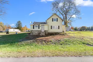 219 N Hayward St, Montgomery, MI 49255 - Photo 2