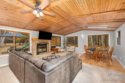 9103 Walnut Grove Street, Stanwood, MI 49346 - Photo 12