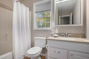 3568 Smithfield Way, Kalamazoo, MI 49009 - Photo 10