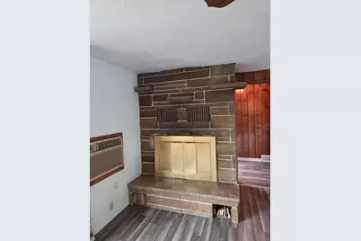 9526 Monroe Road, Elwell, MI 48832 - Photo 8