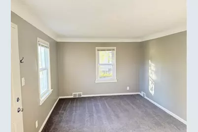 22851 Colgate Street, Farmington, MI 48336 - Photo 4