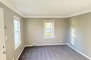 22851 Colgate St, Farmington, MI 48336 - Photo 4