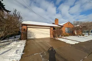 1300 Venice St, Dearborn, MI 48124 - Photo 4